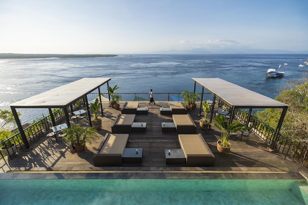 Adiwana Warnakali PADI 5 star dive resort Nusa Penida Bali